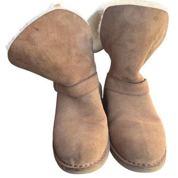 UGG Aubrielle Modern Moto Styling Boots Women’s Size 9.5 US - Picture 5 of 13